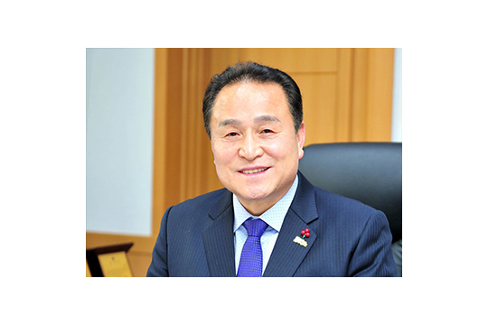 김영만 군위군수