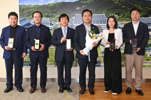 대한적십자사 고액기부자모임 아너스클럽 5명(개인 3, 법인 2) 신규가입 이미지
