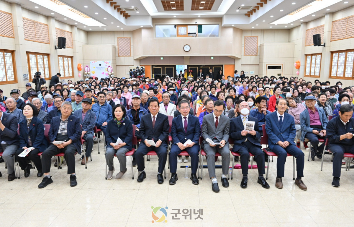 행복이 꽃피는 배움숲, ‘2025년 청춘대학 수료식’성료 이미지