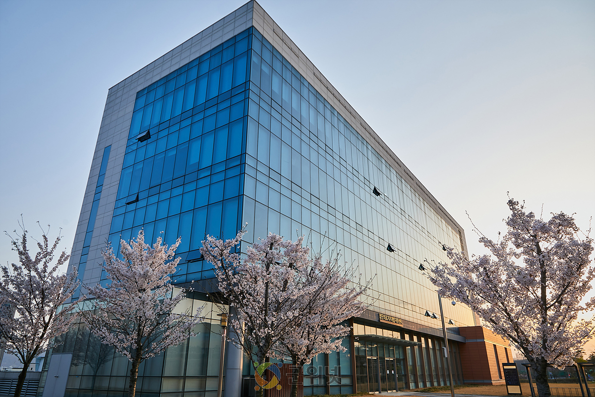 지역 사회복지기관 협력… 스마트 노인복지 서비스 본격化 이미지