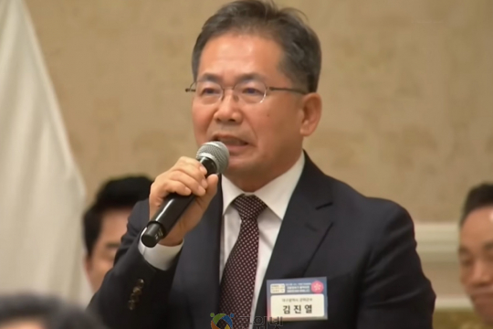 김진열 군위군수, 이재명 대통령에 TK신공항 예산 반영 건의 이미지