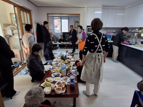 군위읍, 경로당 환경 개선 종합지원, 어르신 안전·편의 높이다