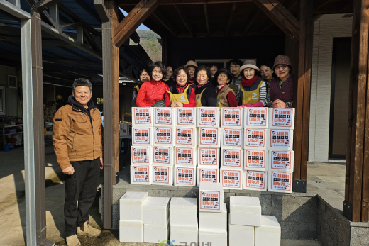 라이온스 클럽, 군위군 드림스타트 아동 가정에 김장 김치 후원