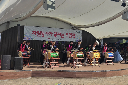 군위전통시장 “자원봉사가 꽃피는 오일장” 개최