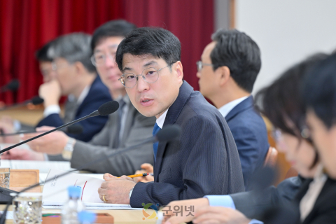 김정기 대구광역시장 권한대행 행정부시장 “중앙부처 인사교류 확대 위한 인사제도 개선 마련”지시 이미지