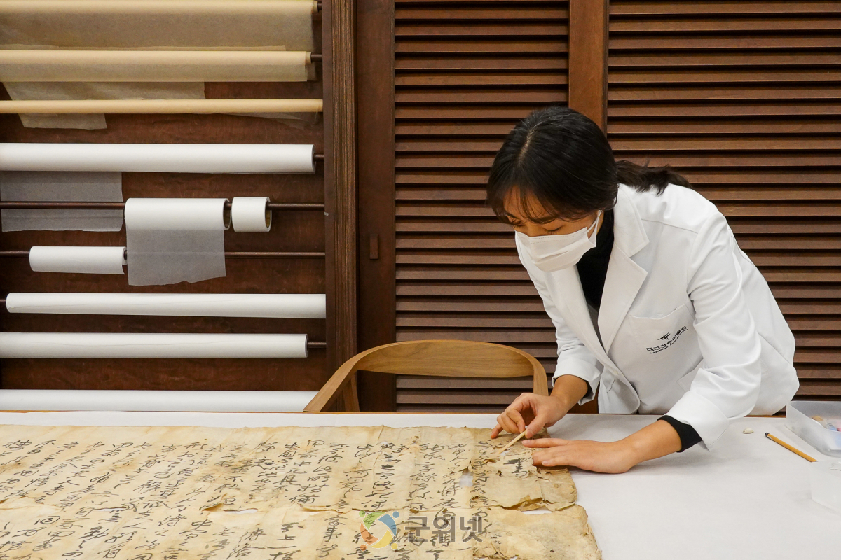 대구간송미술관, '2025 지역공헌 수리복원 사업' 성공적 마무리지역 지류문화유산 22건 30점 수리복원 완료 이미지