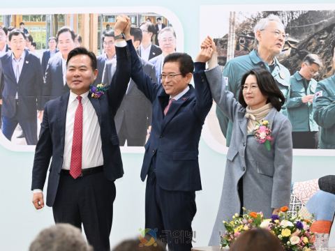 책임과 신뢰의 공직 33년.. 김학홍 행정부지사 영예로운 퇴임