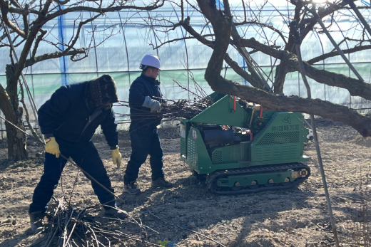 군위군,‘찾아가는 영농부산물 파쇄 지원’호응 크다