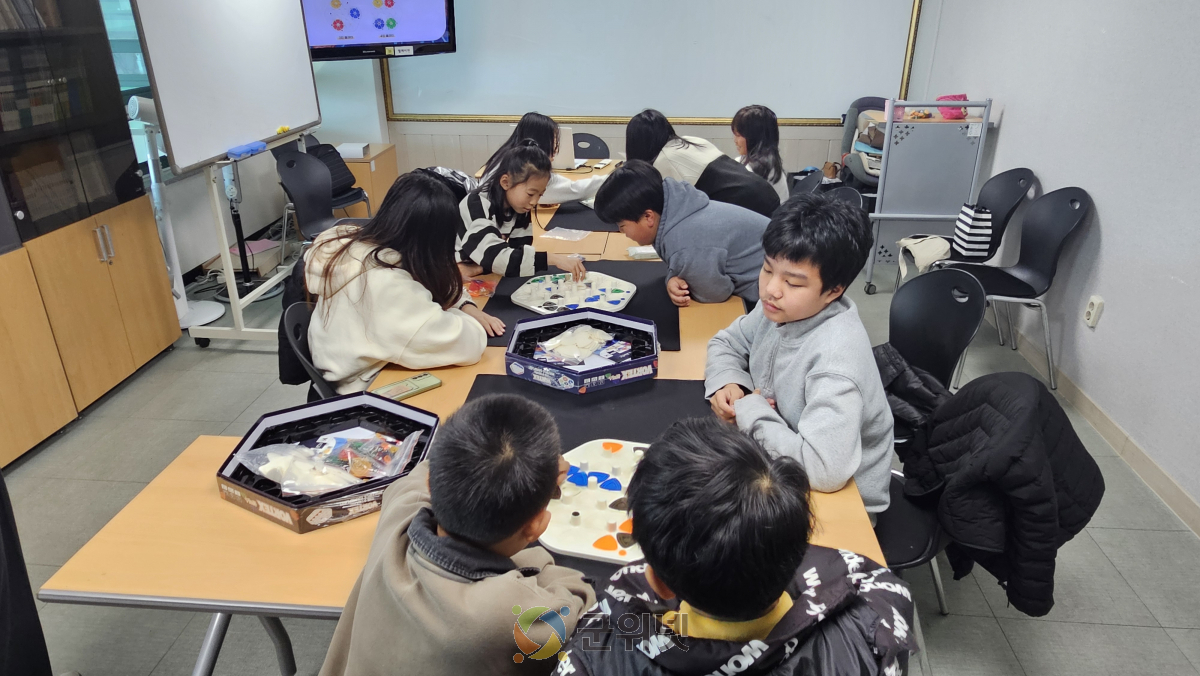 군위군가족센터, 다문화 아동 위한 ‘해비치온마음학교’ 봄방학 프로그램 운영 이미지