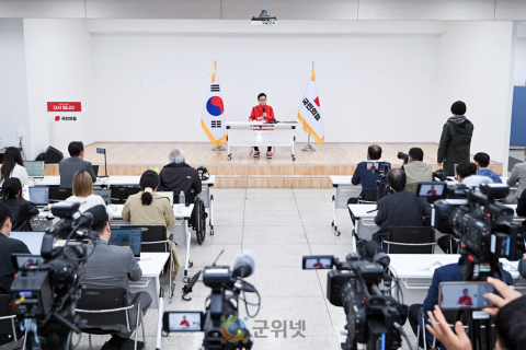 이철우 “김재원 경선 자격 박탈해야”…경북지사 경선, 네거티브 공방 격화 이미지