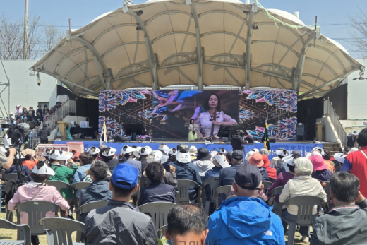 군위농협, ‘2026 한마음 다짐대회’ 성황리 개최…금융자산 1조원 달성 결의