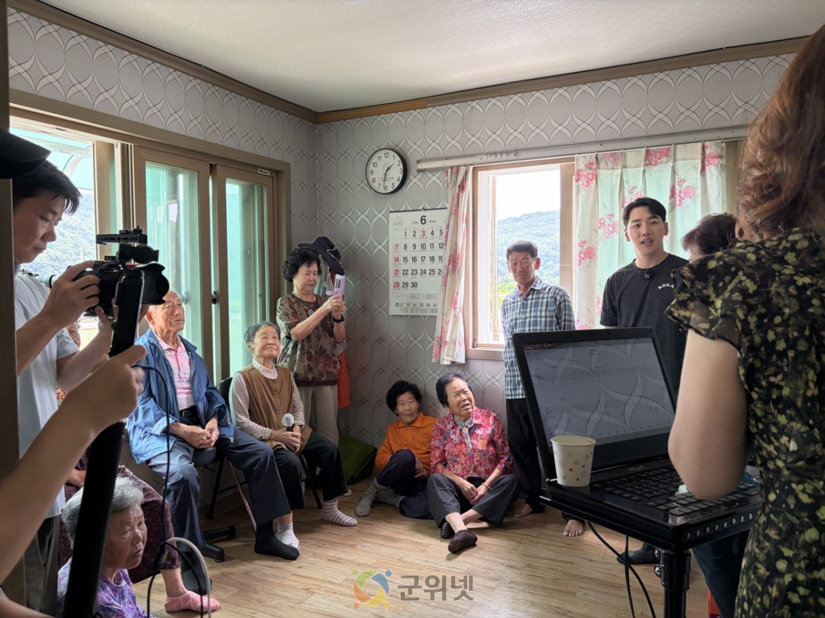 소보면 기초생활거점조성사업(2단계) 배후마을 프로그램 ‘노래교실’ KBS 「6시 내고향」 소개 이미지